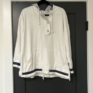 Jones New York Sport Size M Long Sleeve Hooded White w Blue Stripes Shirt Hoodie